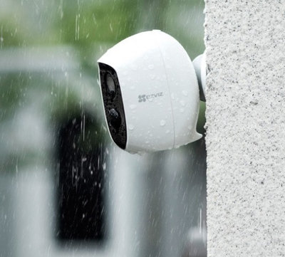 EZVIZ C3A Wifi Batterij IP camera 100% draadloos voor binnen en buiten met audio en app.